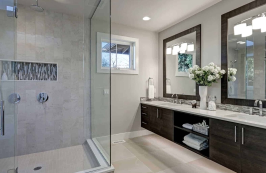 Shower Sanctuary: Design Your Dream Space with Custom Doors & Enclosures